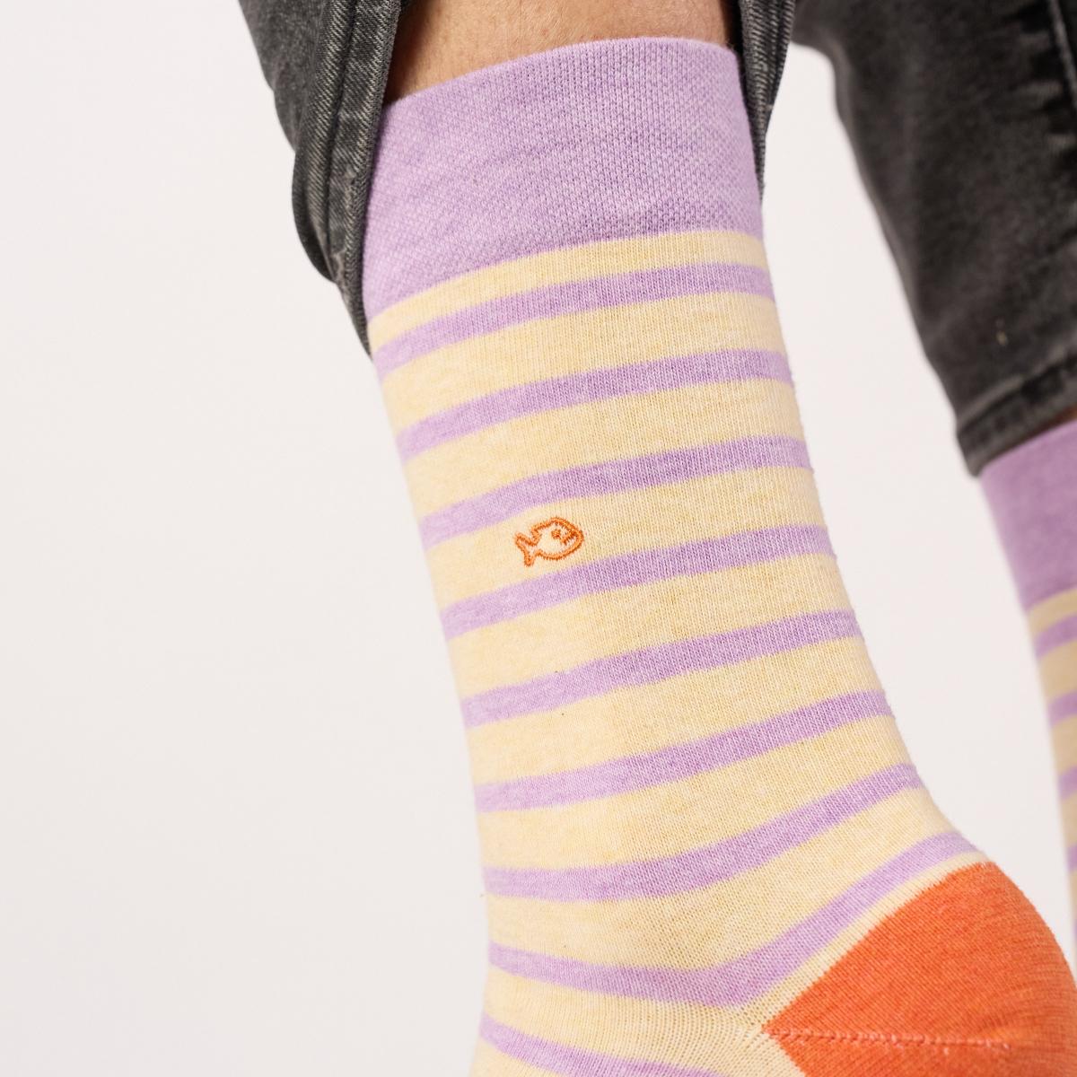 Chaussettes rayées en coton peigné - Beige et violet clair
