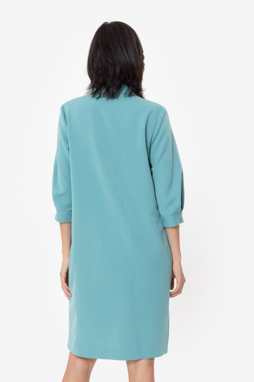 Robe courte turquoise à manches 3/4 et boutons