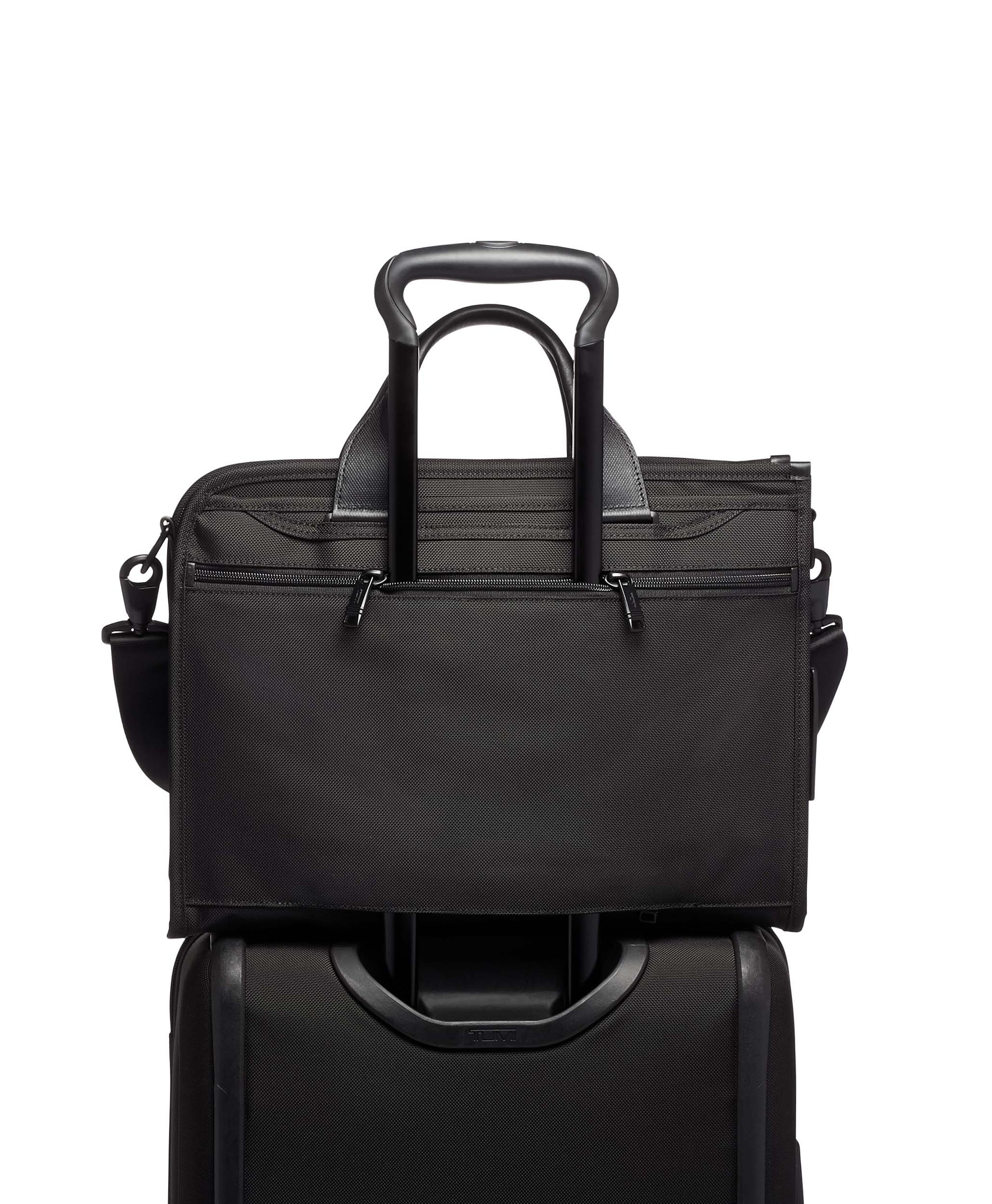 Alpha 3 Slim Deluxe Portfolio - Black