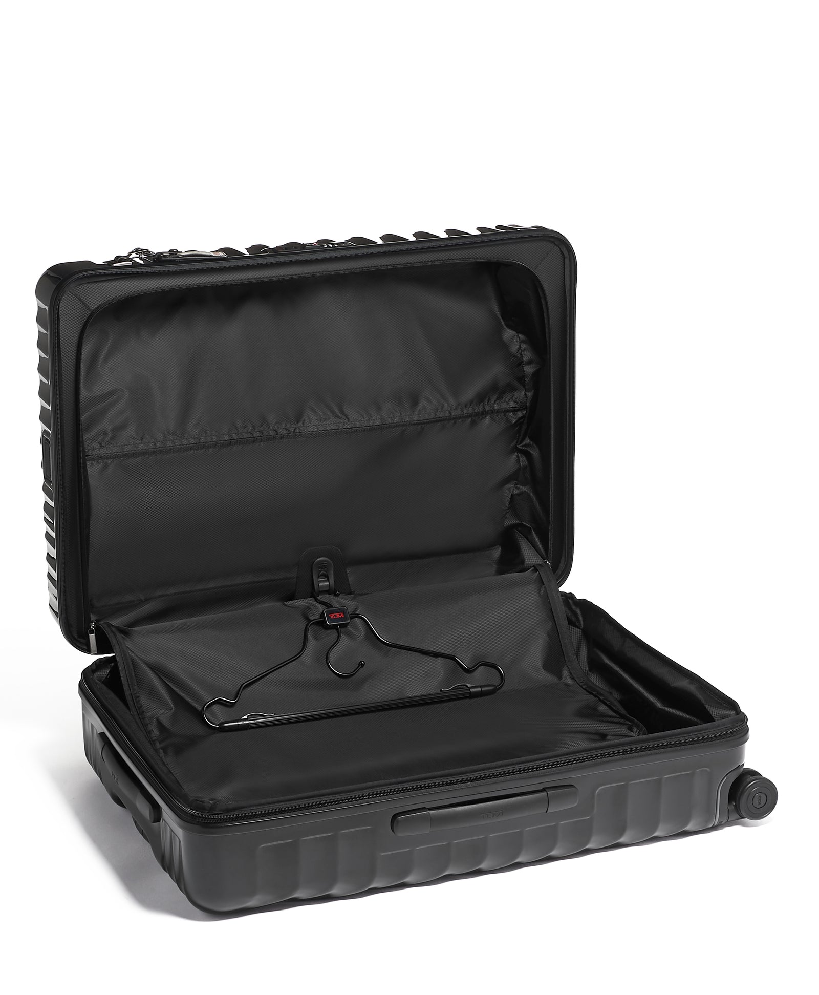 19 Degree - Extended Trip Expandable 4 Wheeled Packing Case - Black
