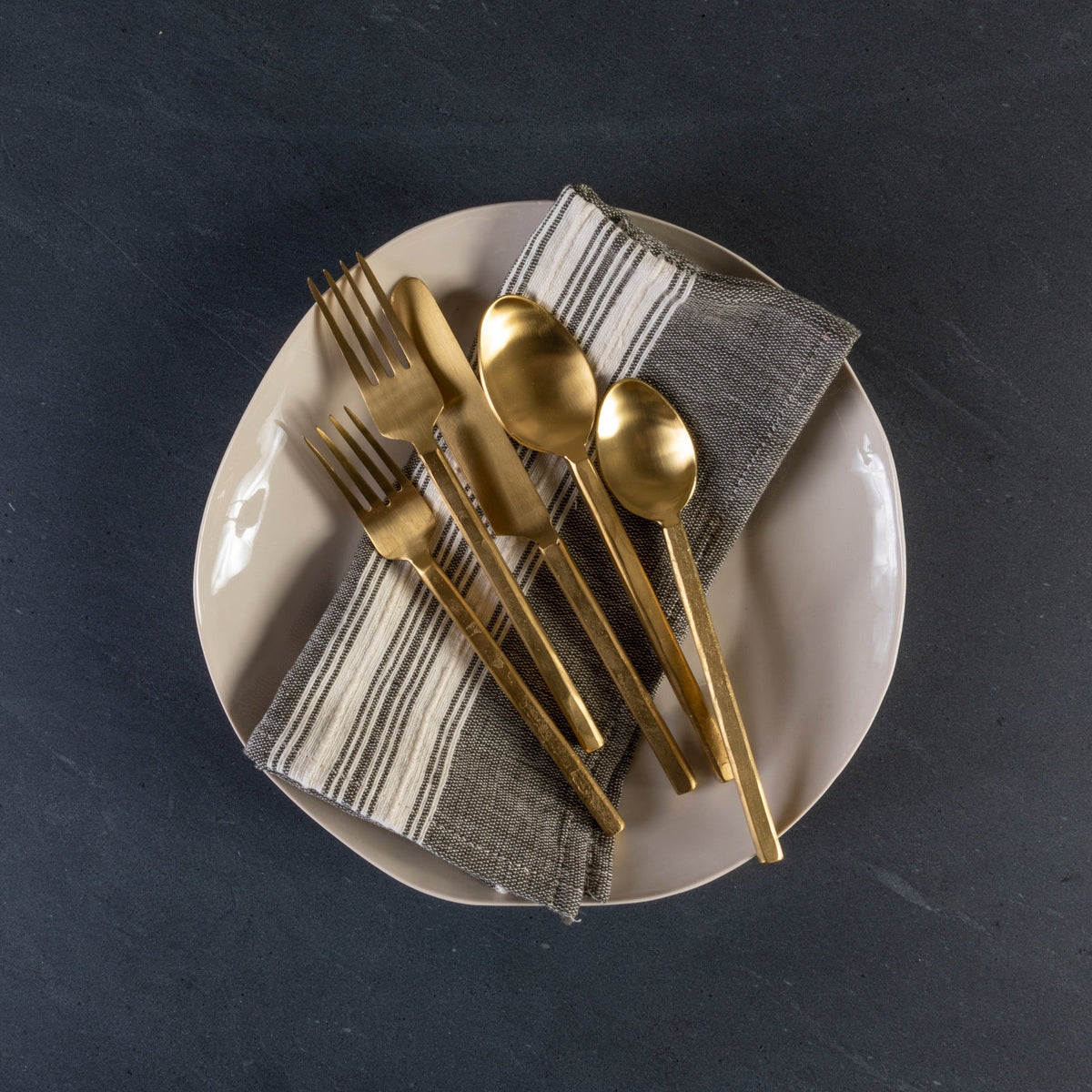 Azura bestekset, goud