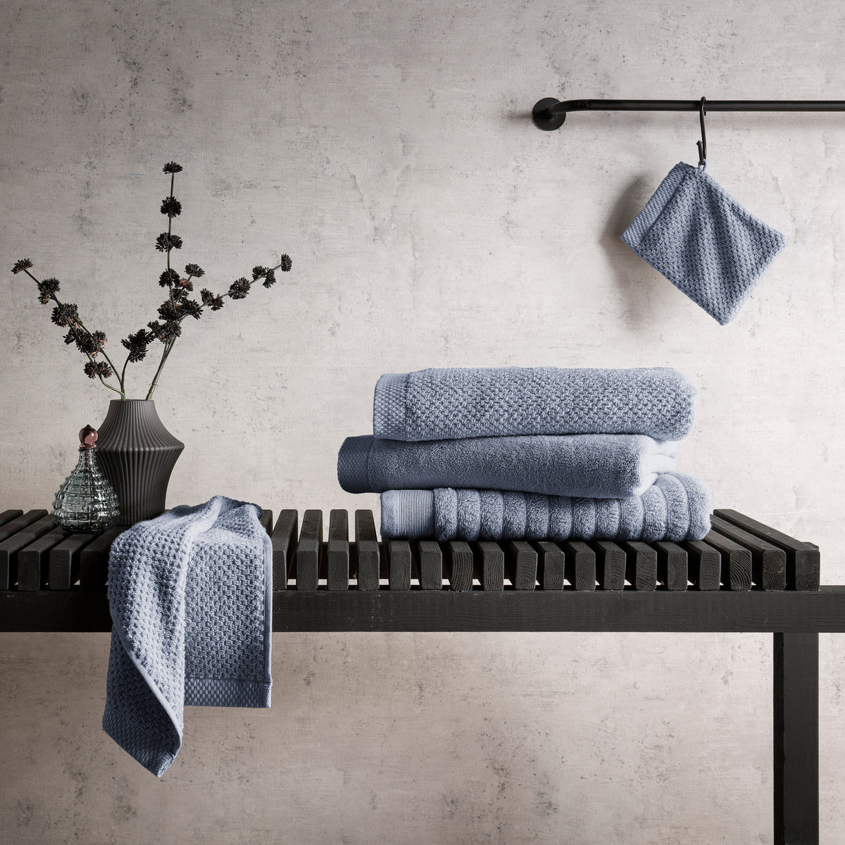 Heckettlane - Grant Insignia Blue