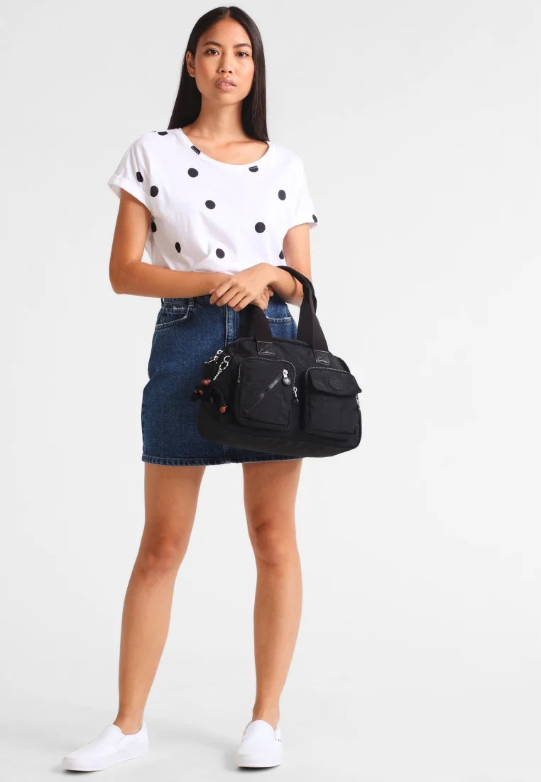 Defea Up Black Tonal