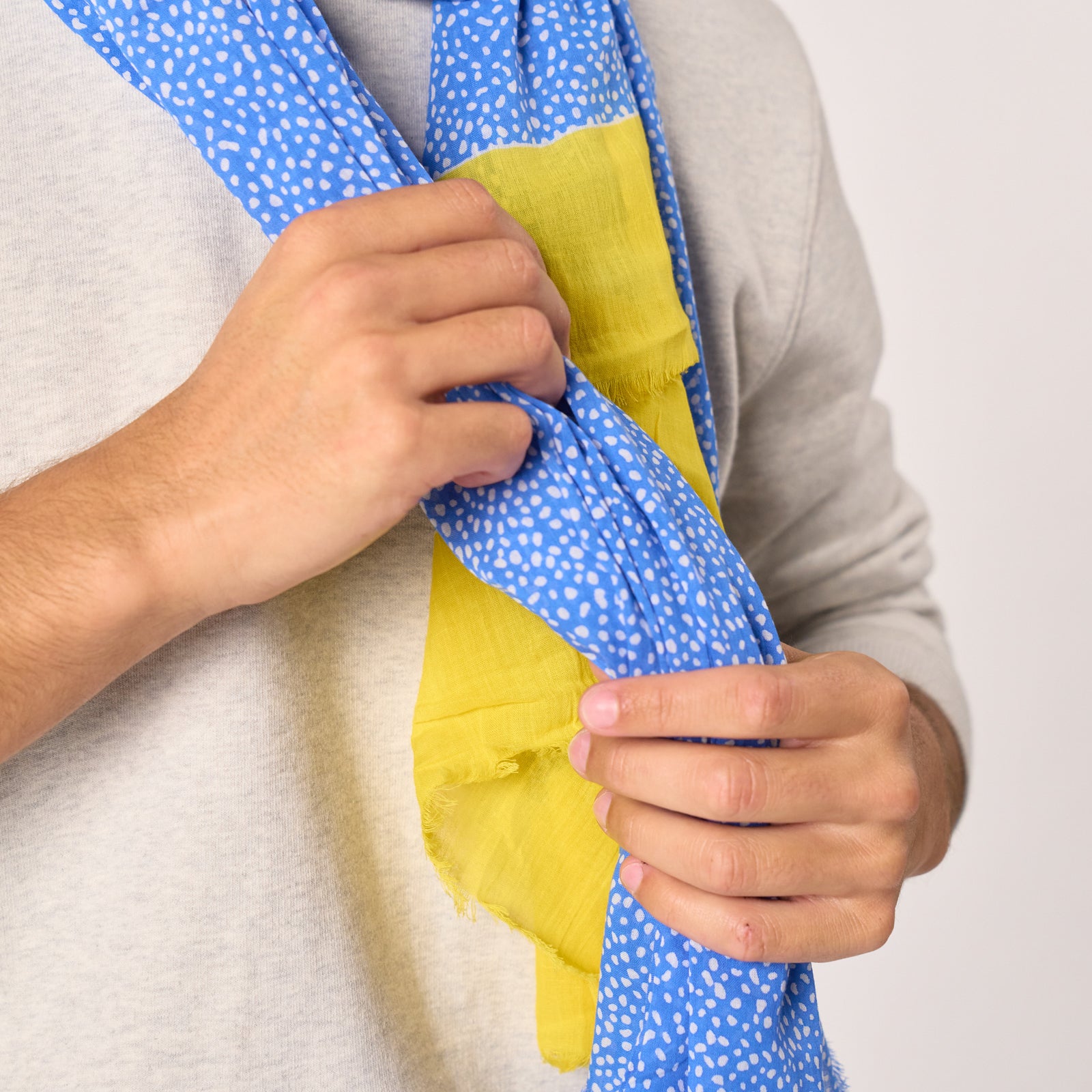 Foulard en coton bio - Bleu et jaune