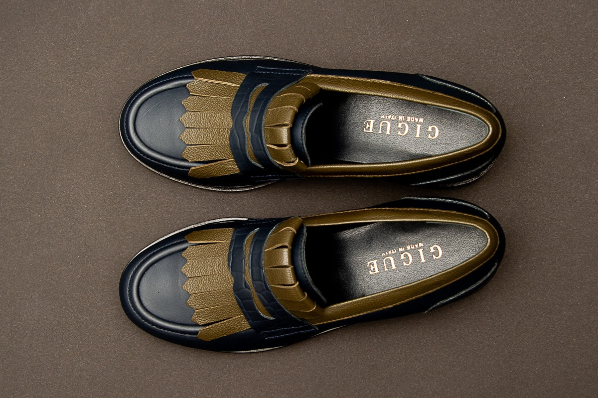 Shoes - Loafer  - Navy