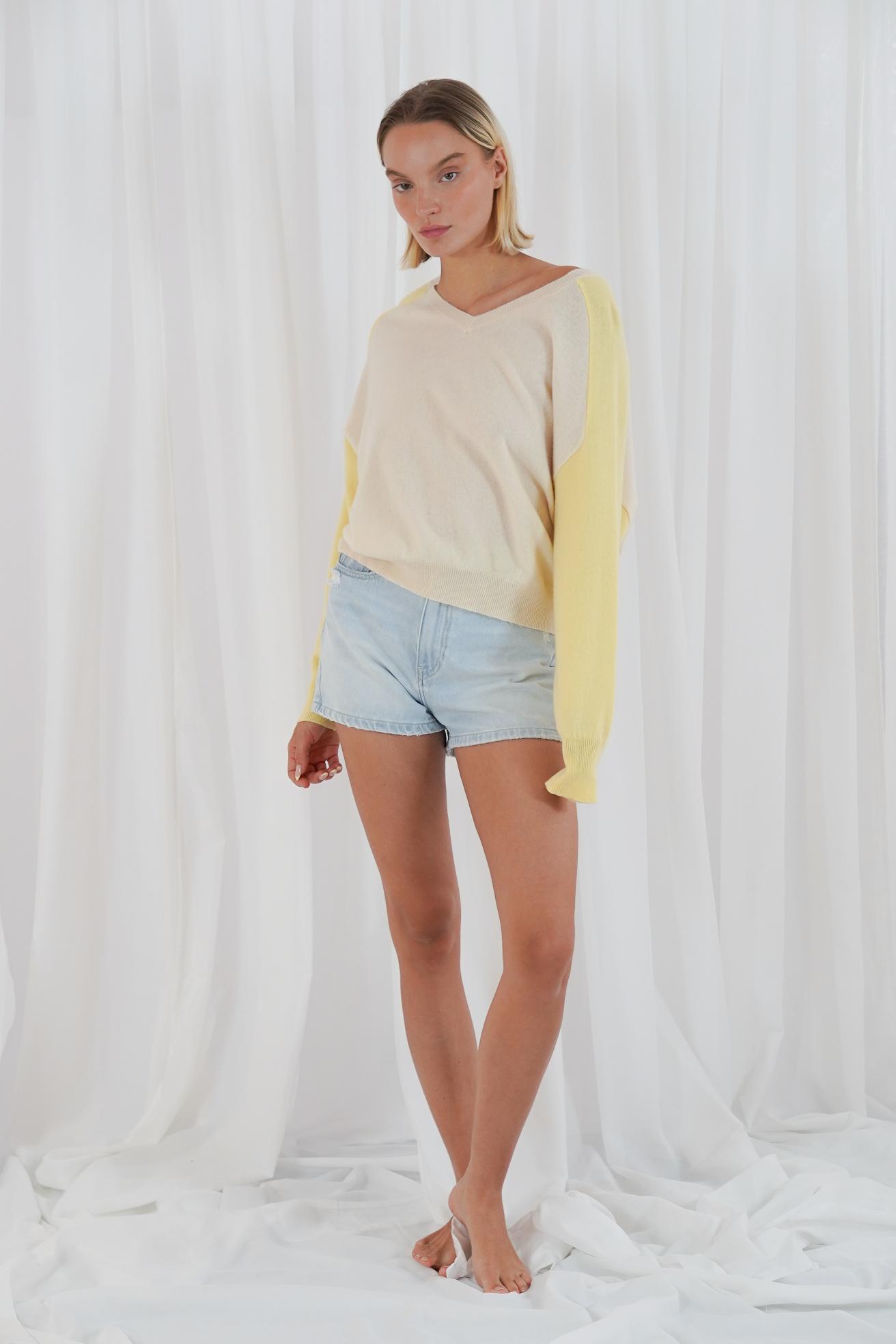 Wheatridge - Offwhite/Butter Yellow