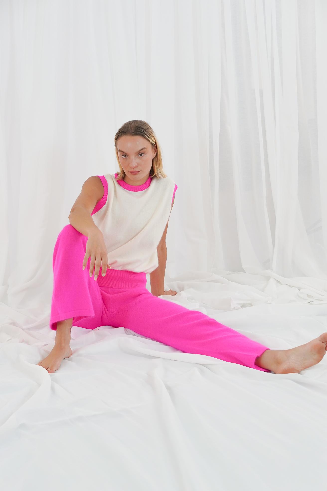 Buenavista - Offwhite/Neon Pink