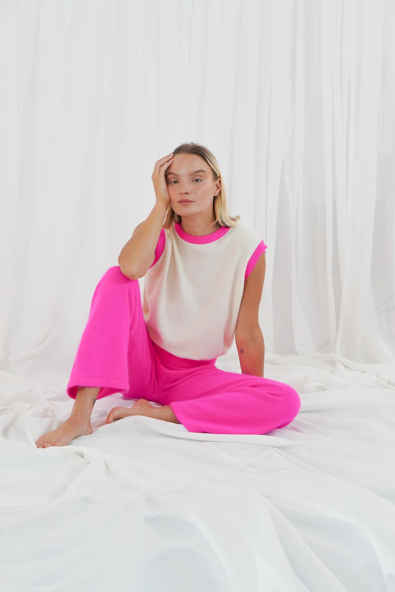 Buenavista - Offwhite/Neon Pink