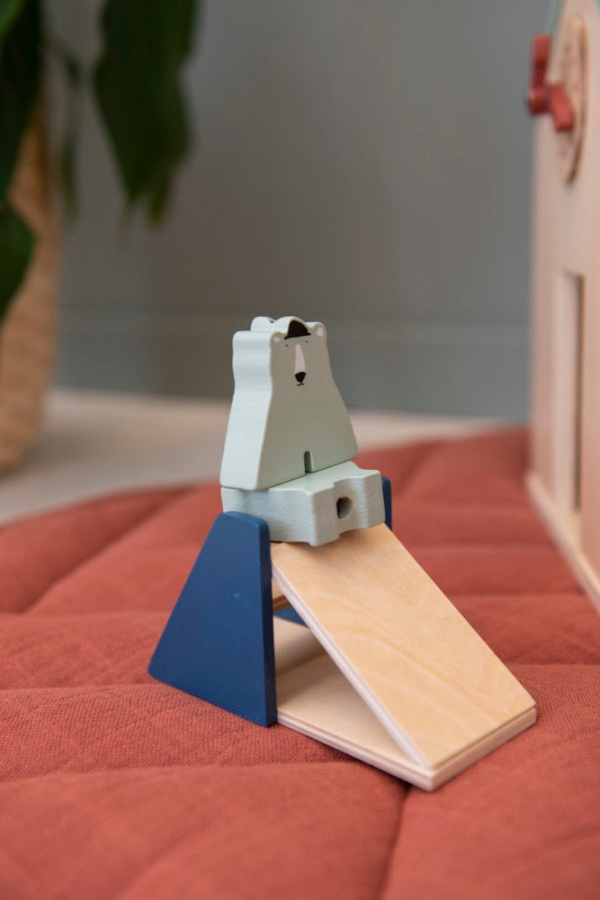 École en bois avec accessoires