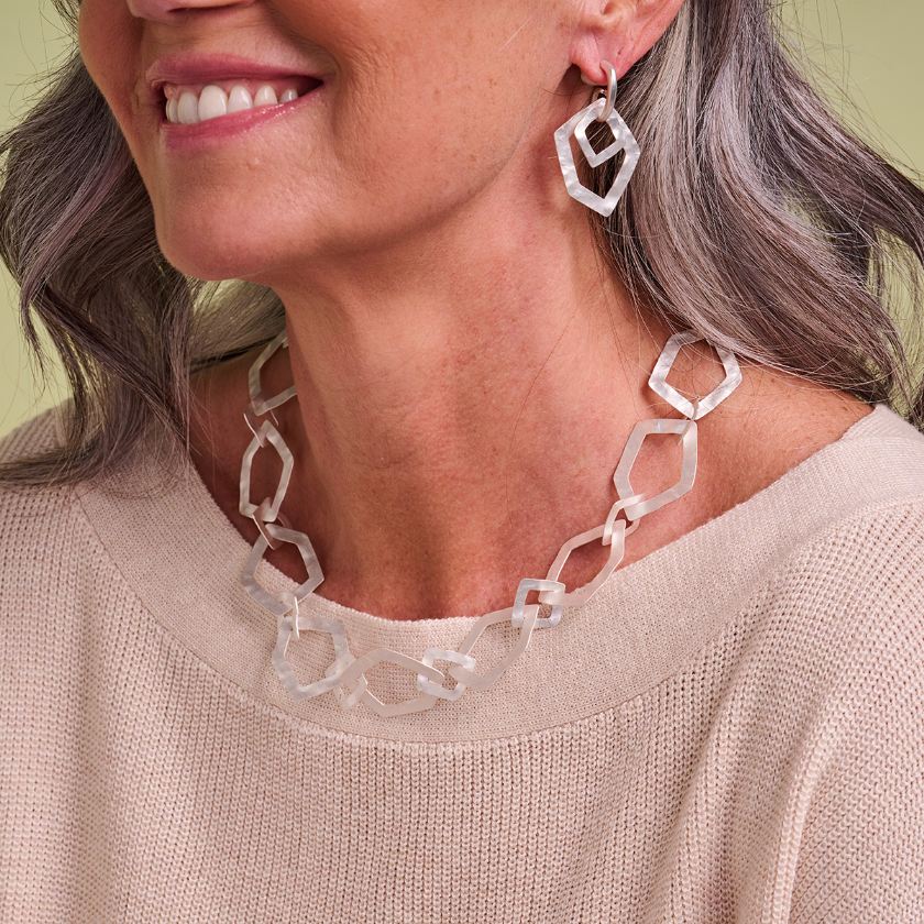 Collier - Driek Halsketting Zilverkleurig Mat