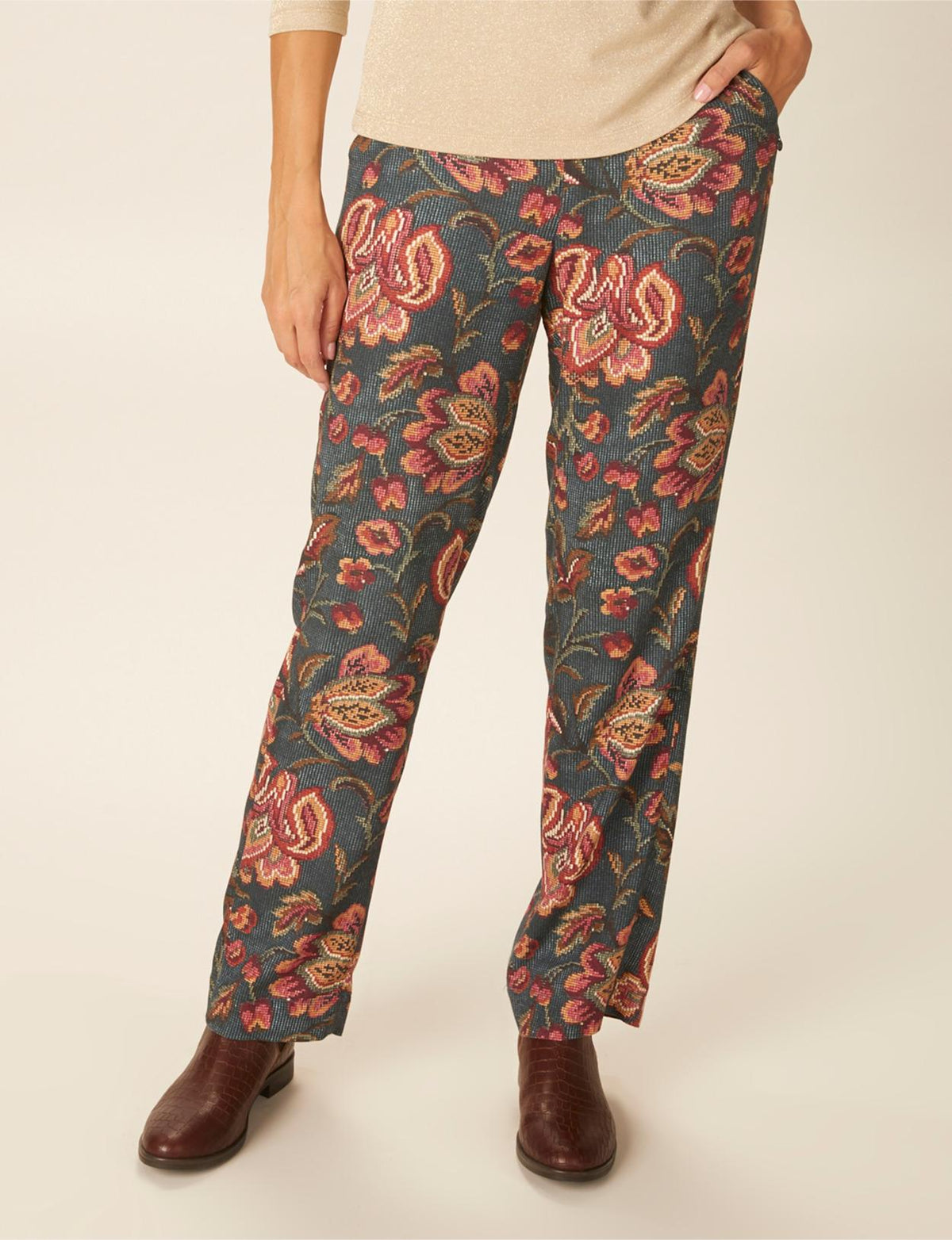 Viscose Pants In Green - Vert