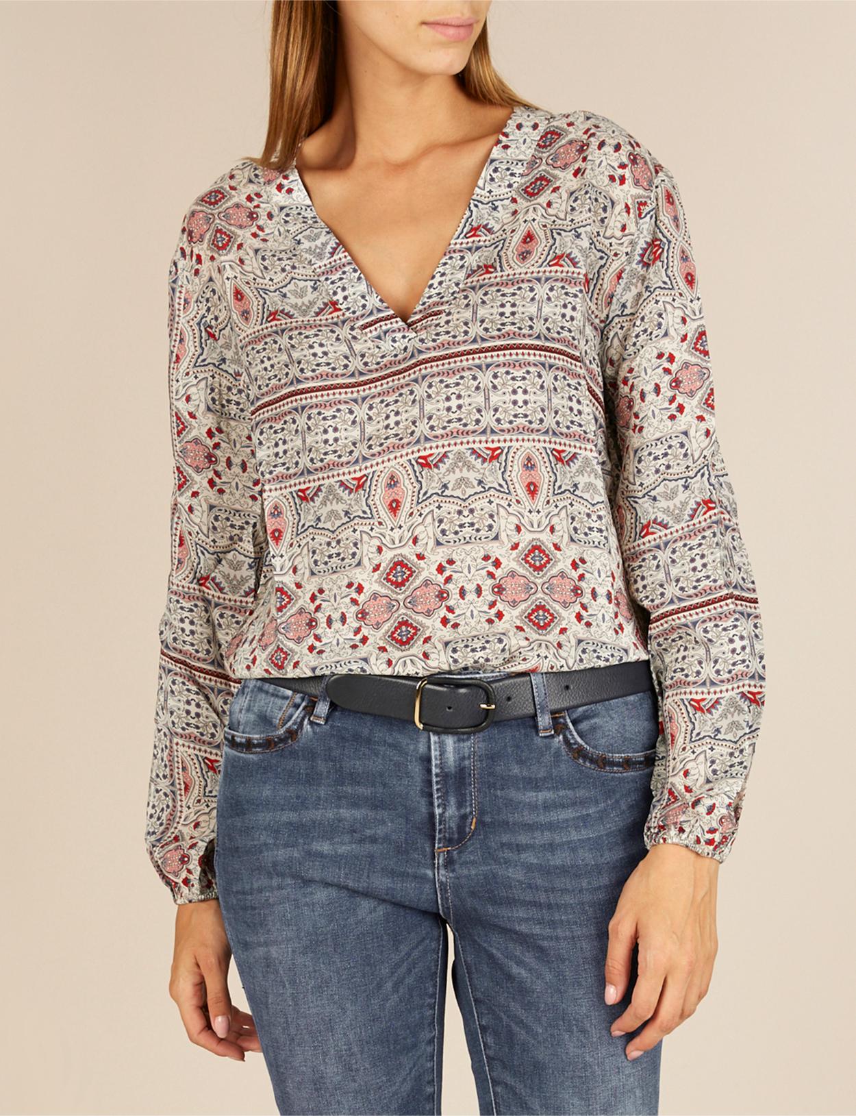 Loose V-Neck Shirt In Red - Rouge