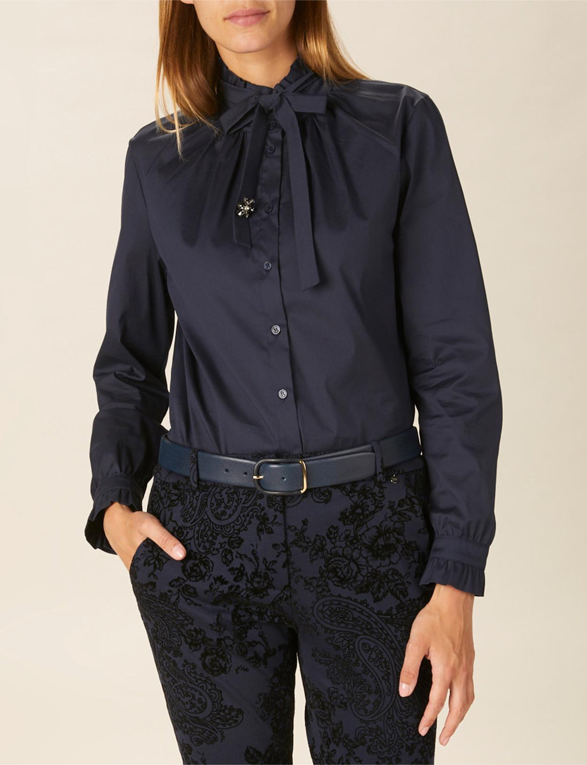 Cotton Bow Tie Shirt In Blue - Bleu