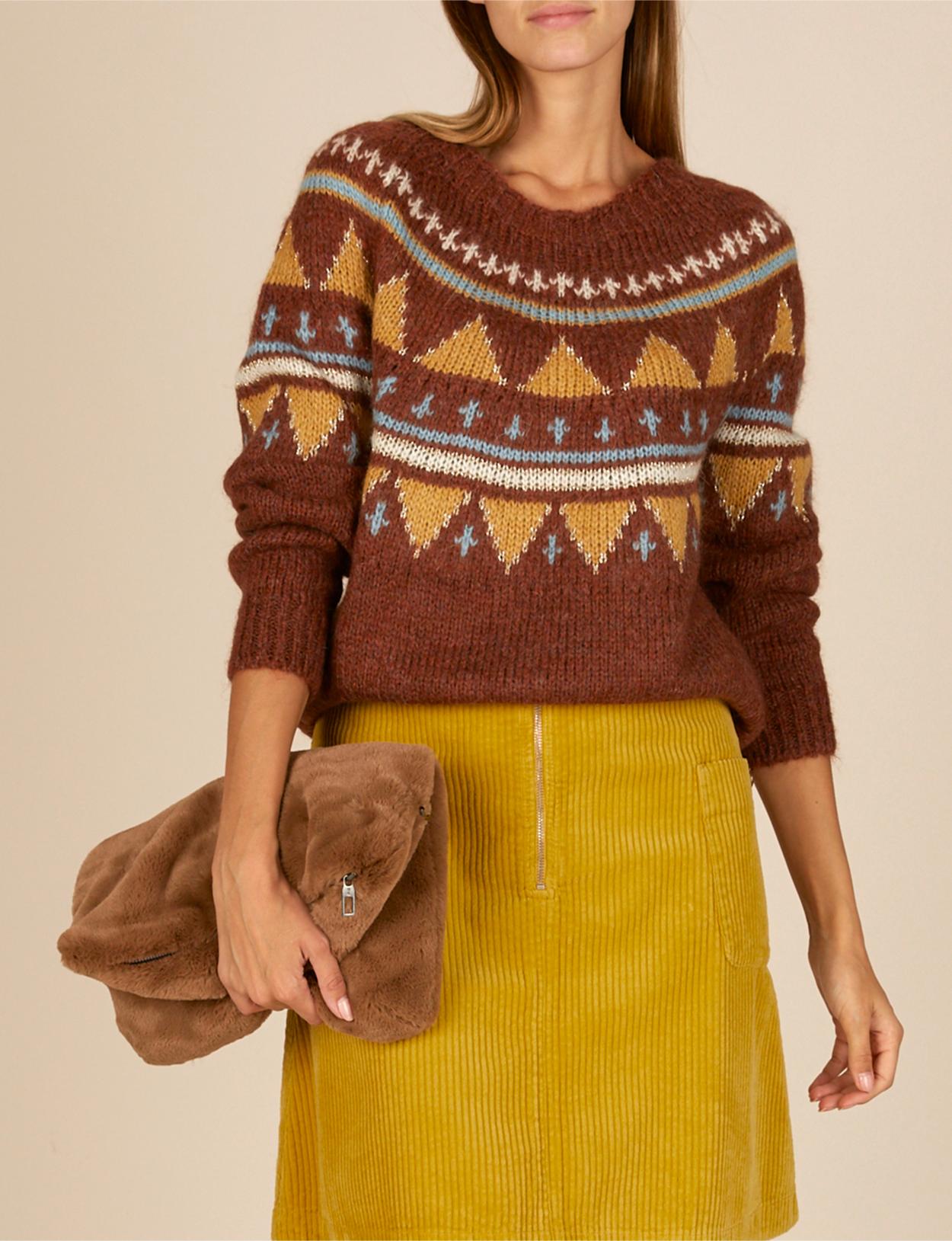 Round Neck Jacquard Pullover In Brown - Marron