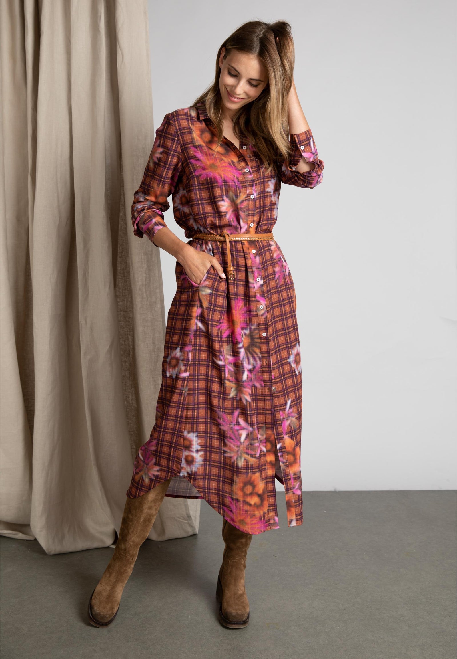 Long Shirt Dress In Brown - Marron