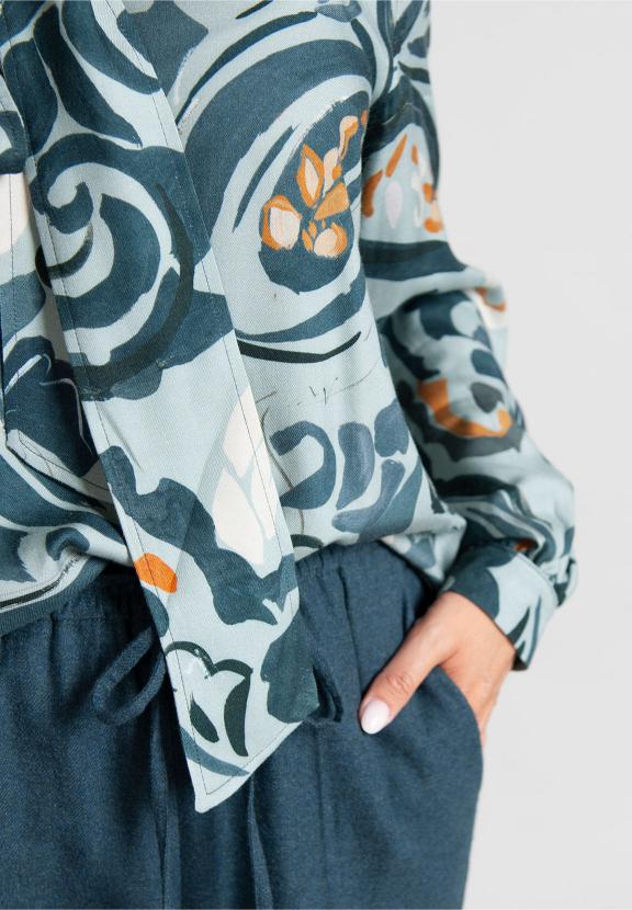 Slipover Shirt With Removable Scarf In Blue - Bleu