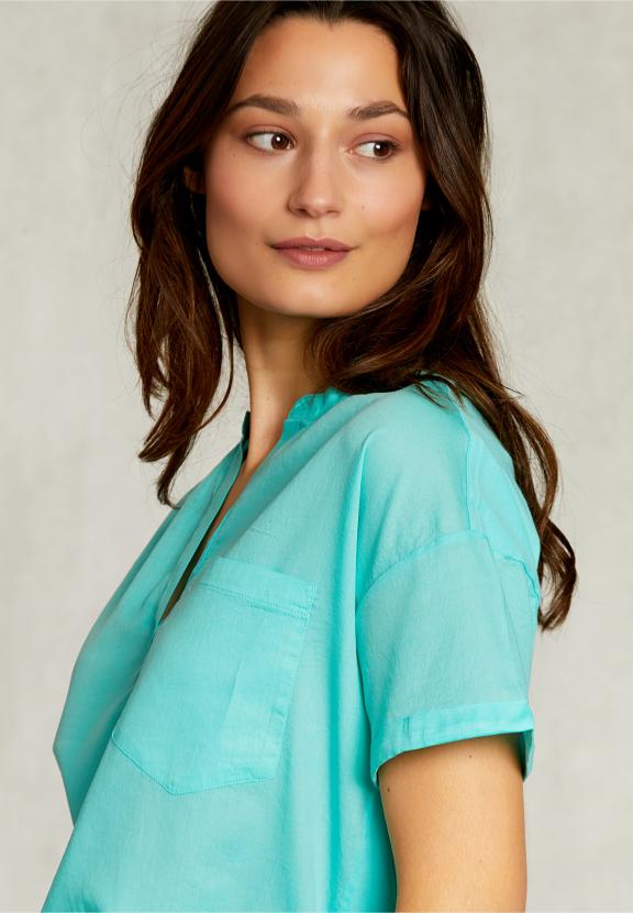 Turquoise V-Neck Blouse With Pocket - Vert