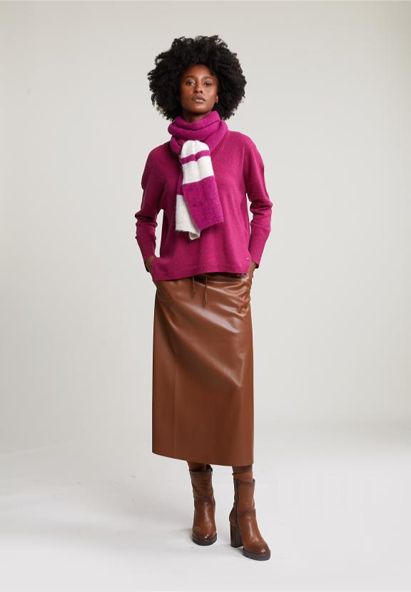 Magenta Basic V-Neck Sweater Long Sleeves - Violet