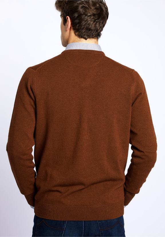 Basic V-Neck Pullover In Brown - Marron