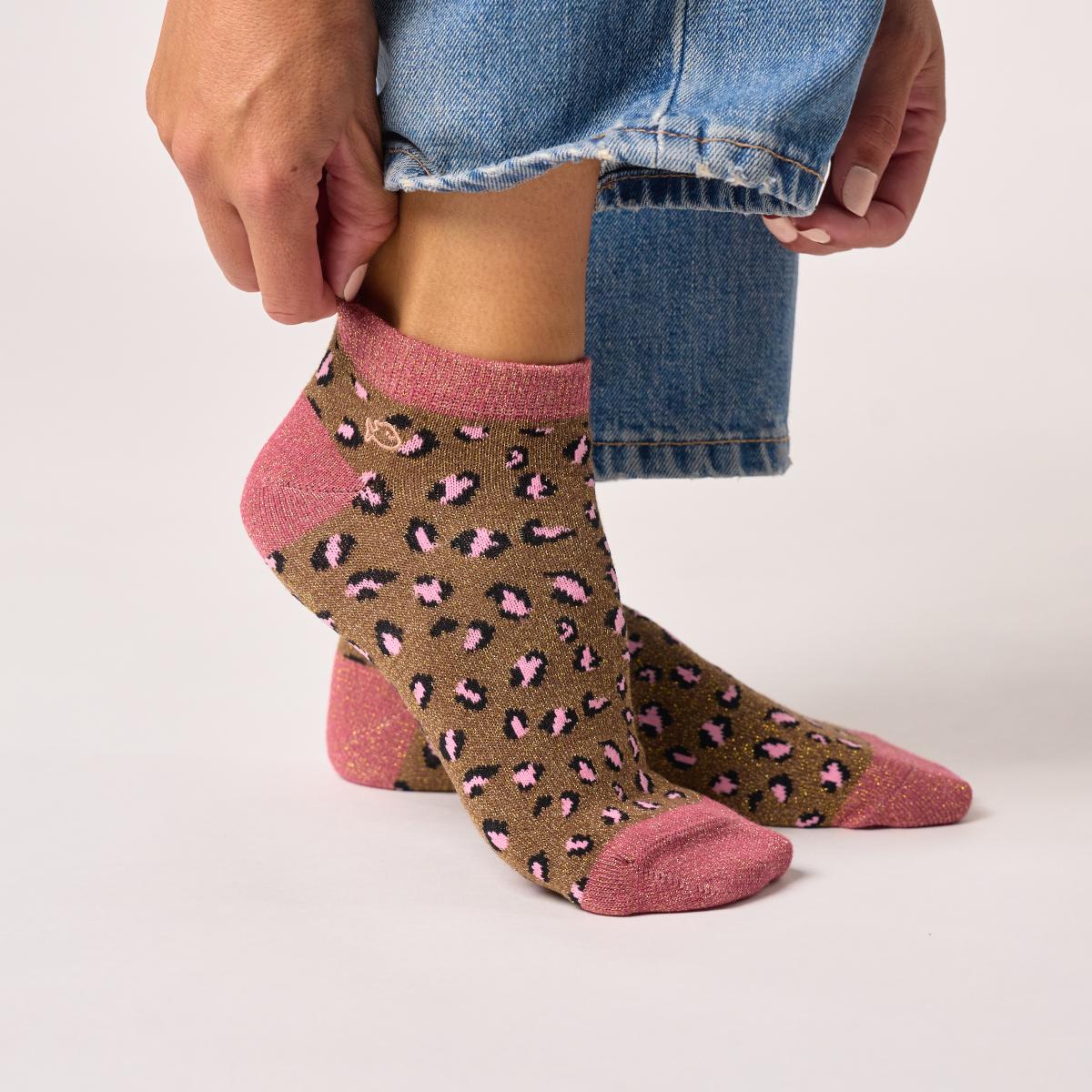 Socquettes animaux en coton peigné - Léopard, marron et rose