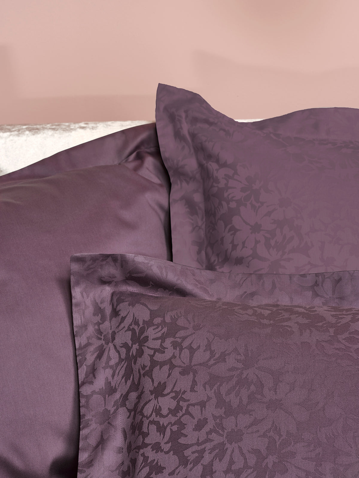 Luxury Collection - Azalea Black Plum
