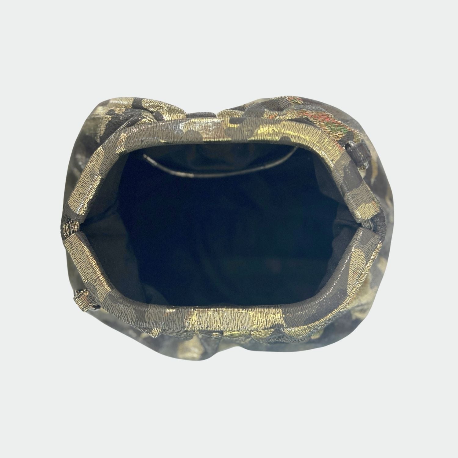 Uniq Big Shiny Military