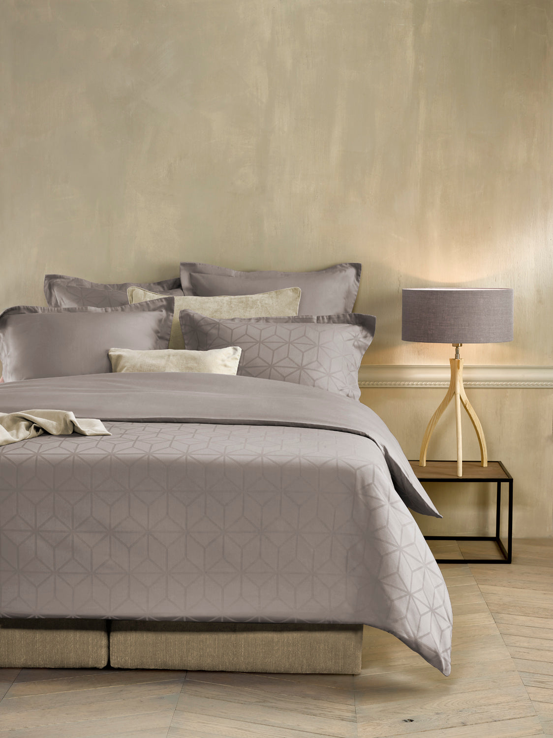 Luxury Collection - Skyscraper Atmosphere