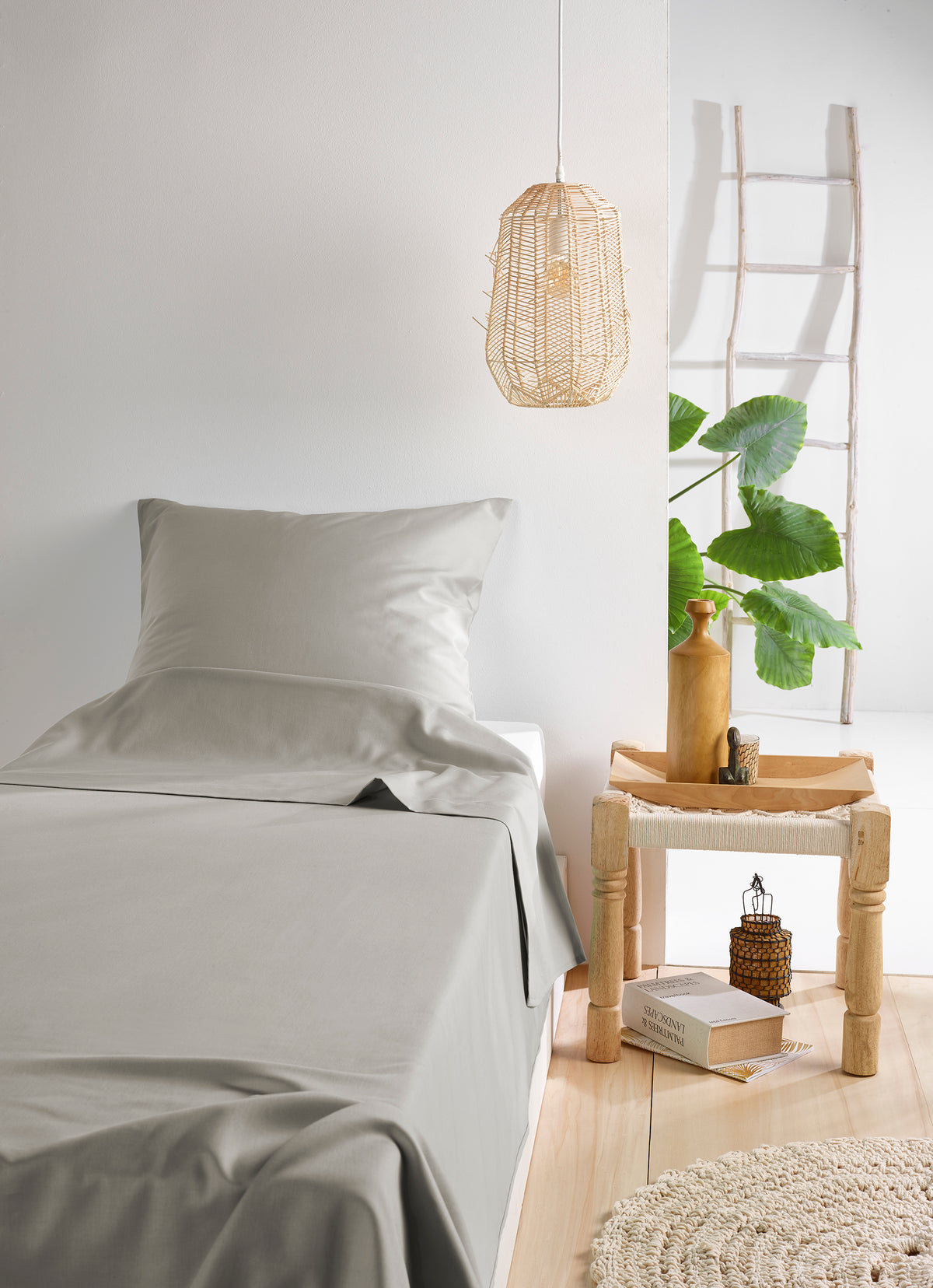 Smart Collection - Olivia Dove