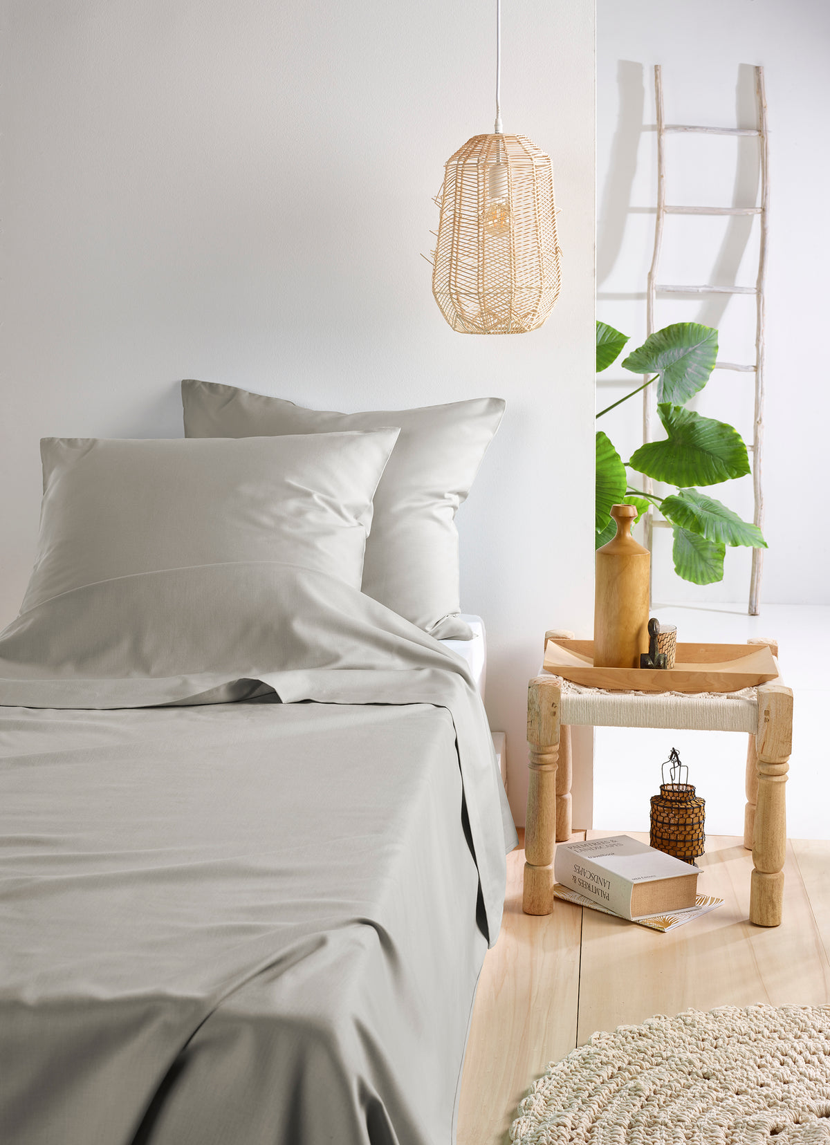 Smart Collection - Olivia Dove