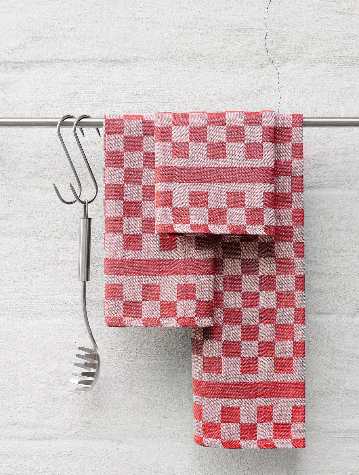 Luxury Collection - Groom-a Lipstick Red